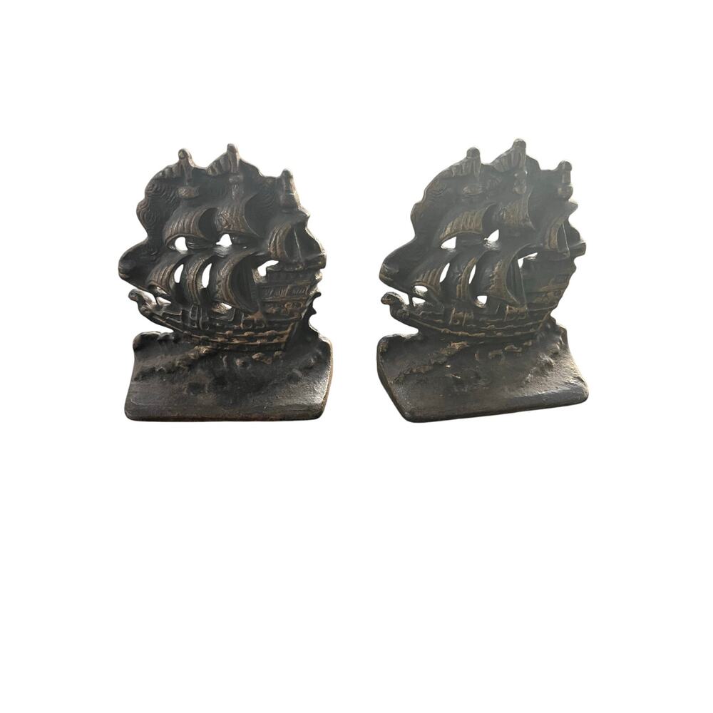Vintage pair Cast Iron Sailing Ship Bookend Spanish Galleon 5.25”